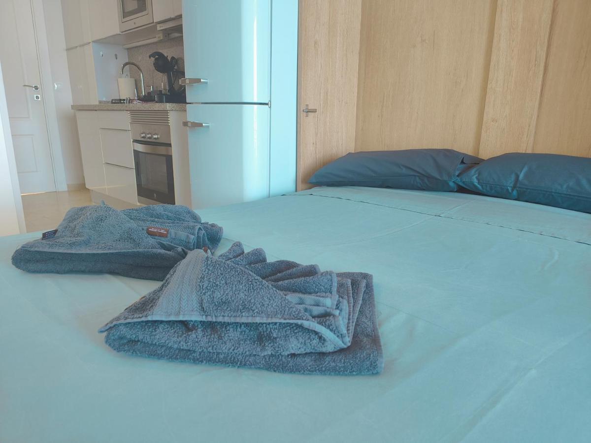 Santa-Clara-Blue Horizon Front Line Apartment By Namaste Elite Торемолинос Екстериор снимка