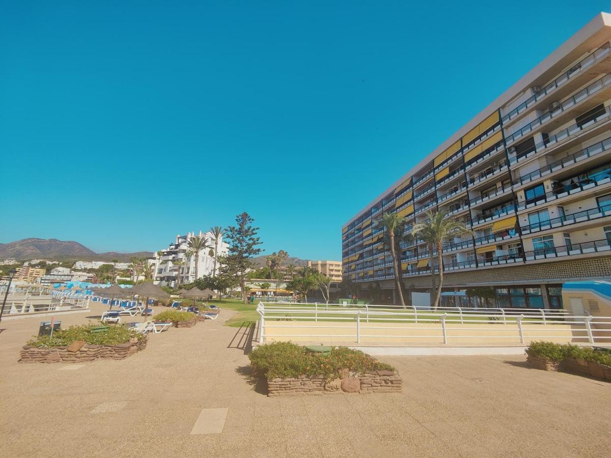 Santa-Clara-Blue Horizon Front Line Apartment By Namaste Elite Торемолинос Екстериор снимка
